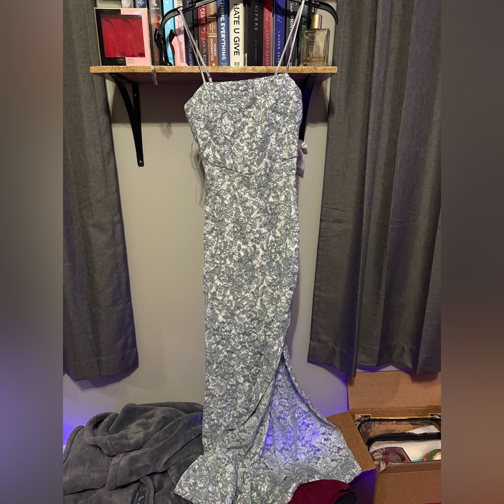 HONEY AND ROSES Size XXS silver prom dress - worn once